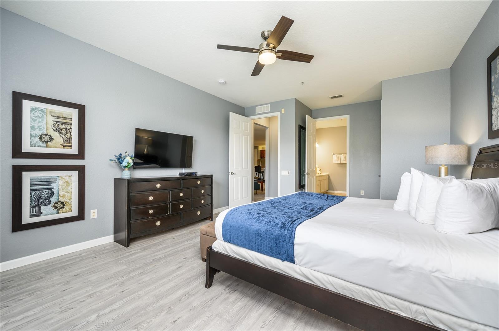 5012 Shoreway Loop #20507 Property Photo 23