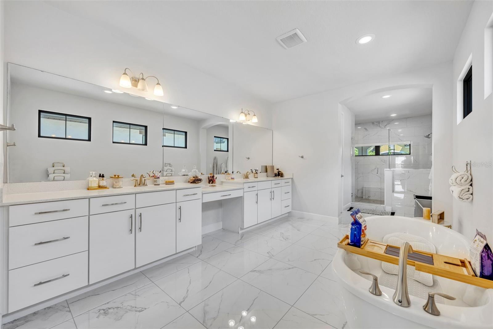 7613 Toscana Blvd Property Photo 30