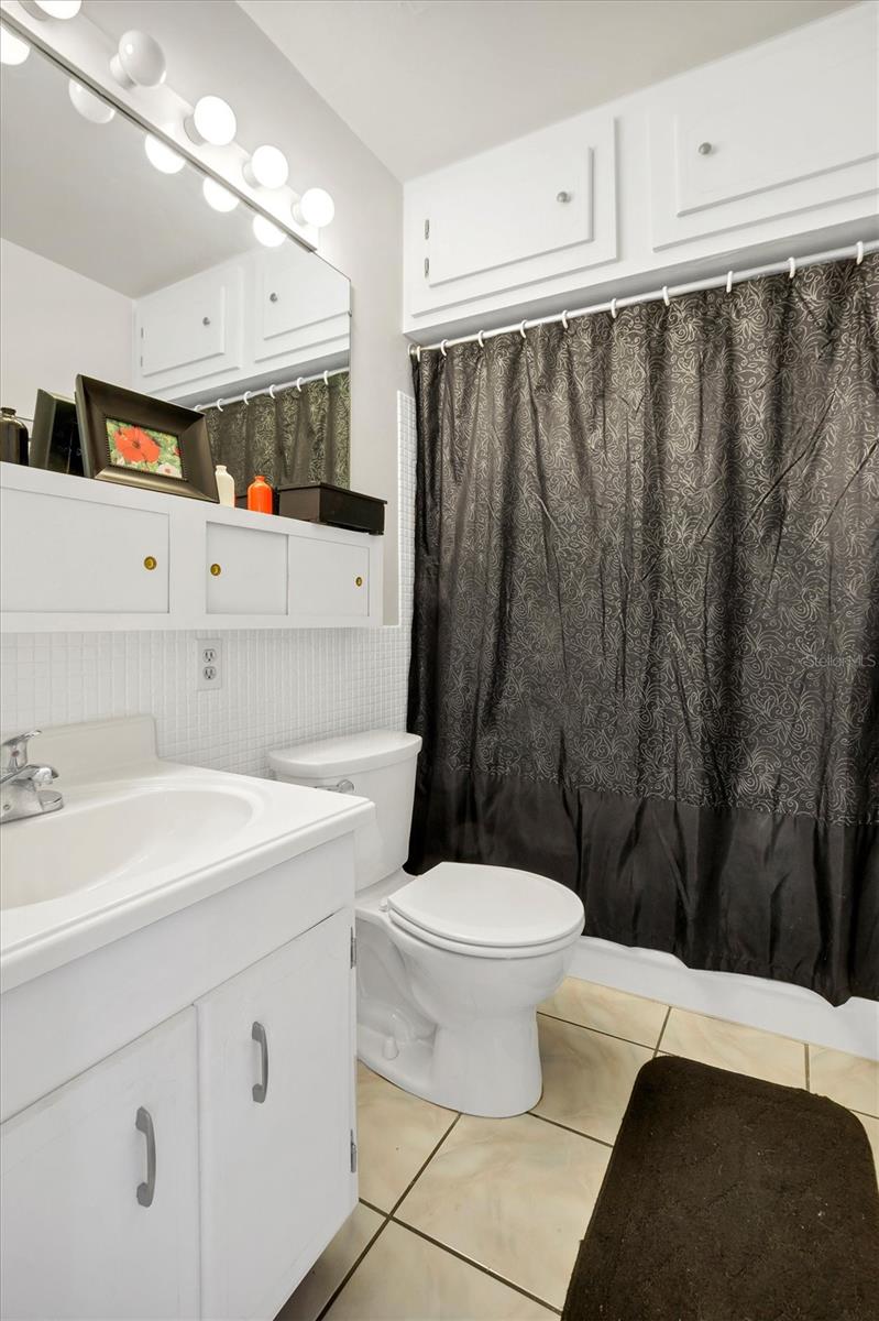1600 W Lake Parker Dr #d5 Property Photo 15