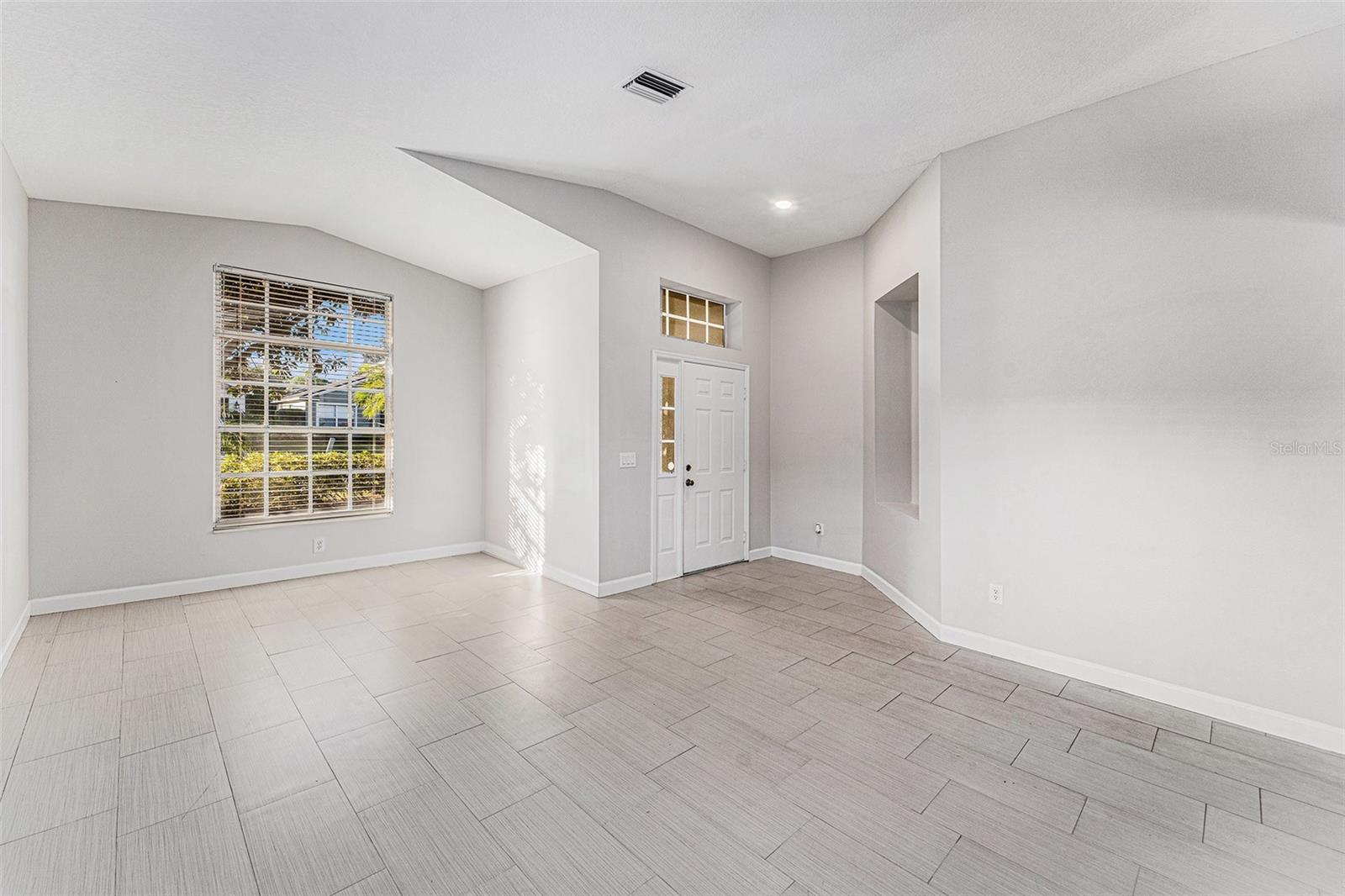 3316 Stonebridge Trl Property Photo 4