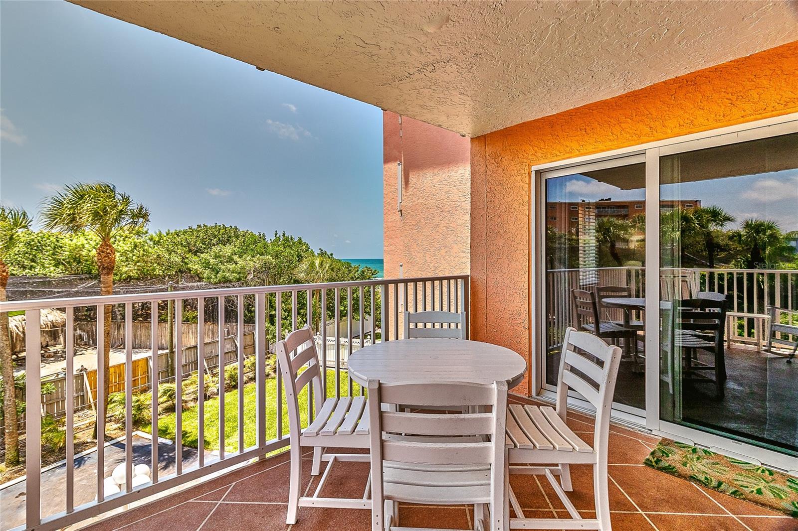 18400 Gulf Blvd #1206 Property Photo 6