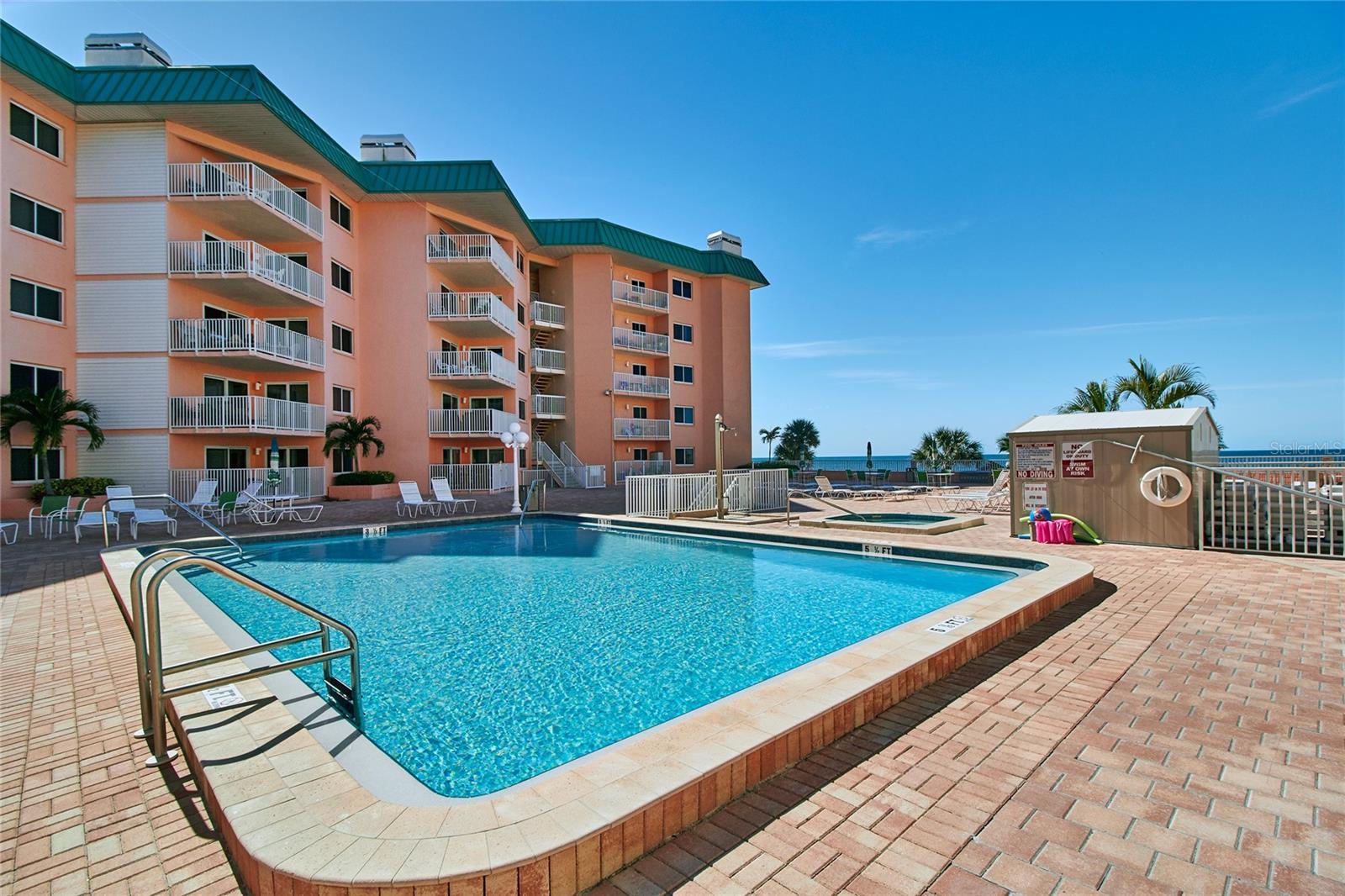 18400 Gulf Blvd #1206 Property Photo 9
