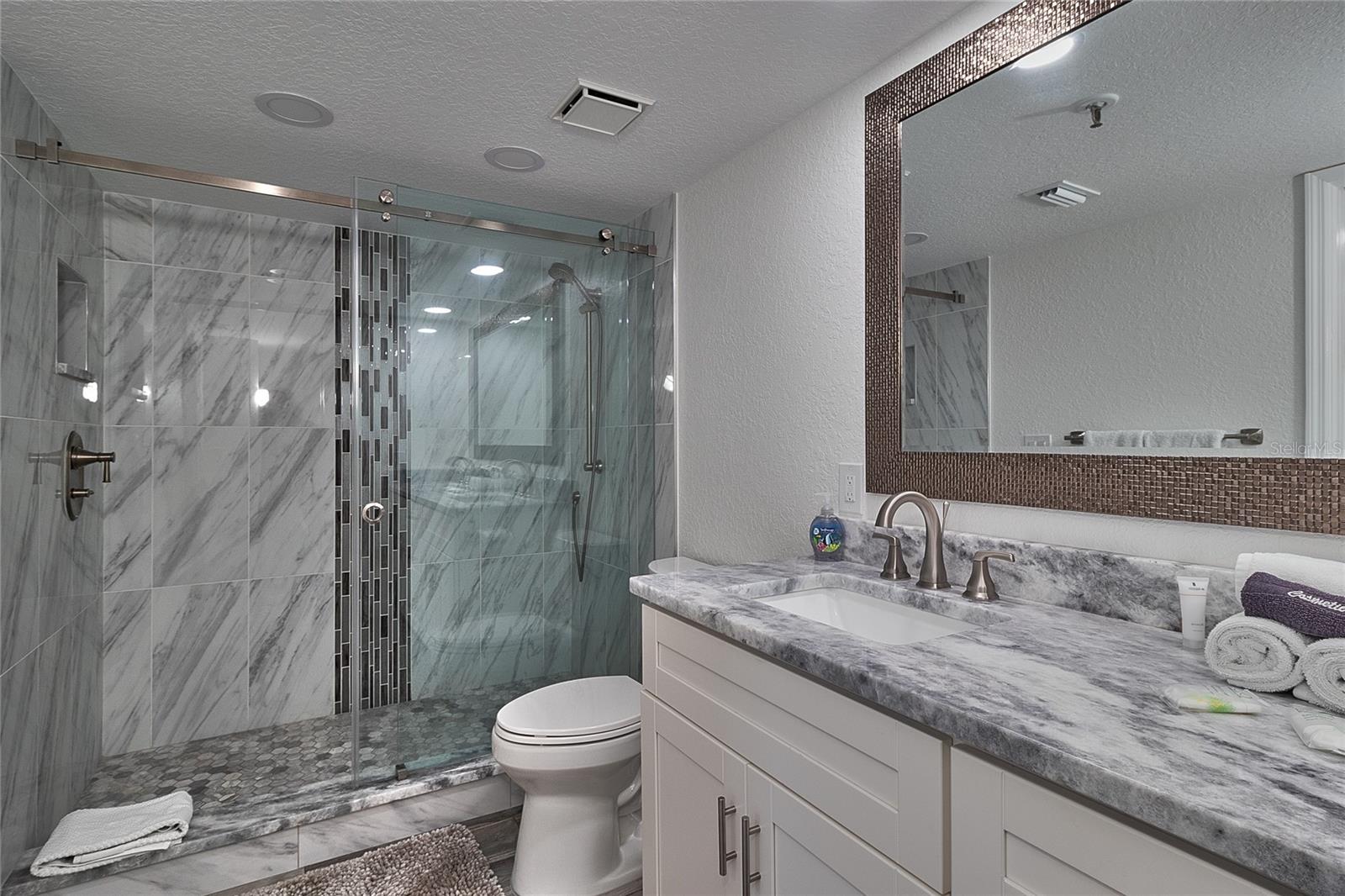 18400 Gulf Blvd #1206 Property Photo 40