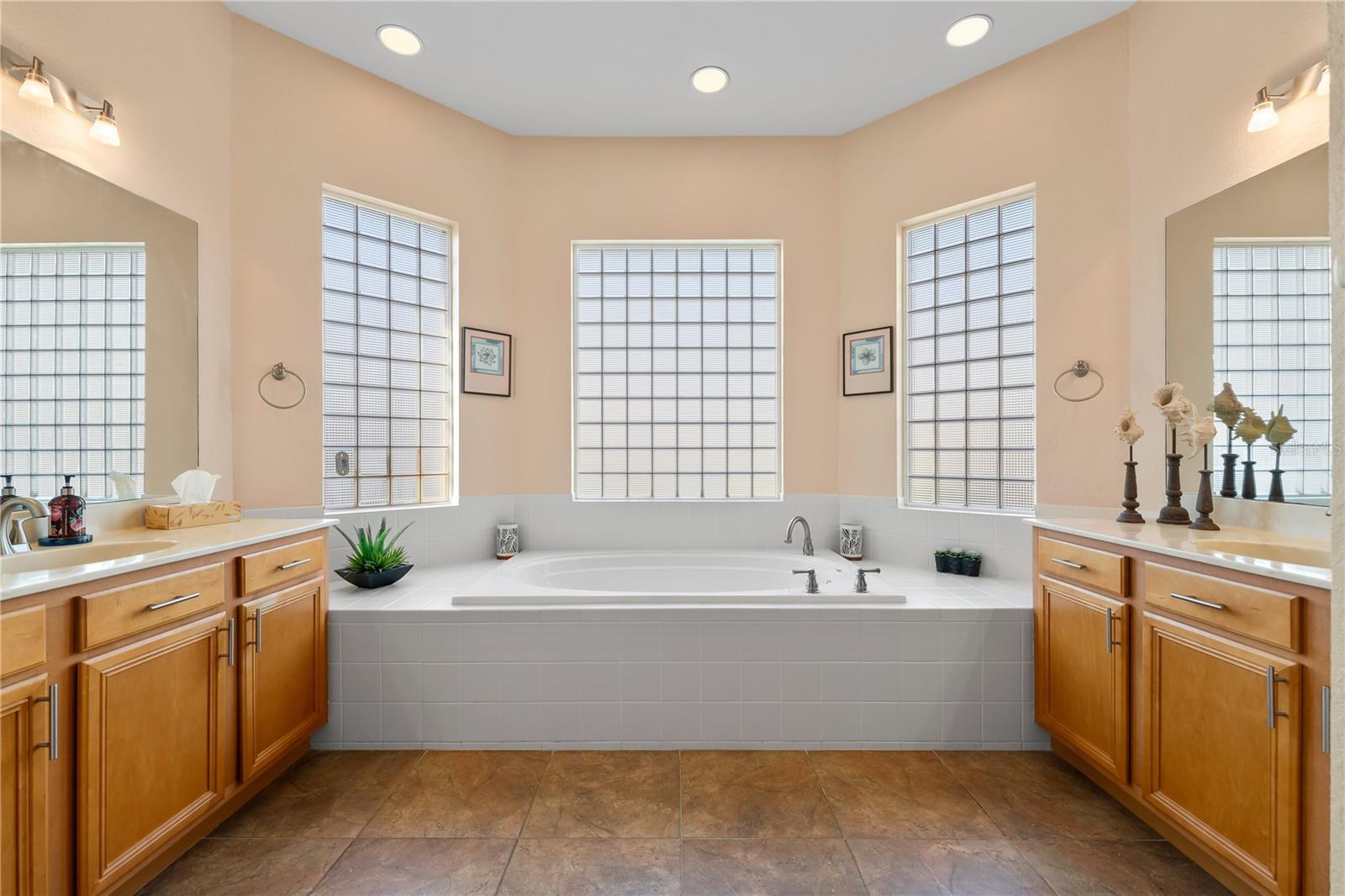 4048 Phoenician Way Property Photo 60