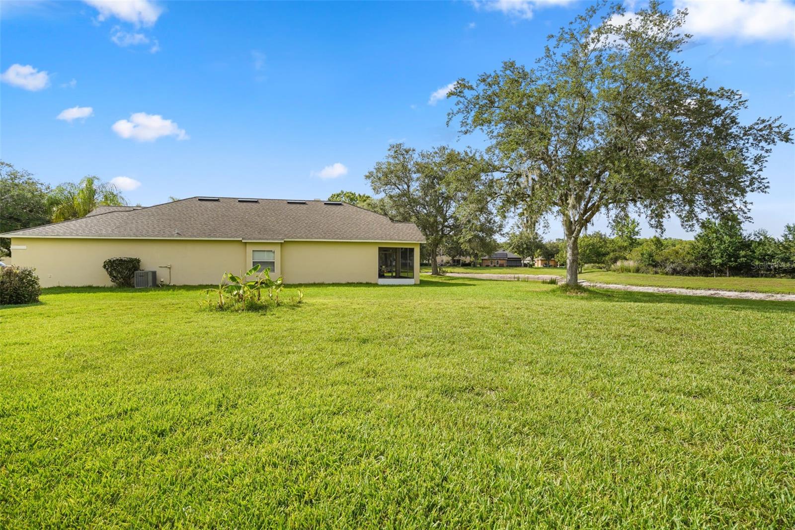 14837 Huntley Dr Property Photo 36