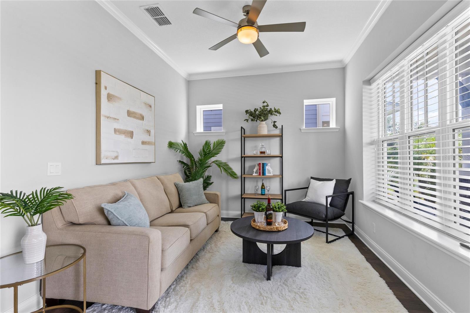 7749 Laureate Blvd Property Photo 14