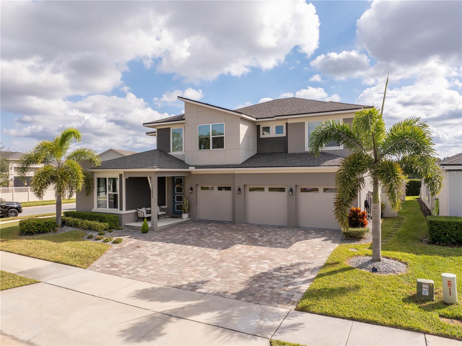 16894 Wingspread Loop Property Photo 2