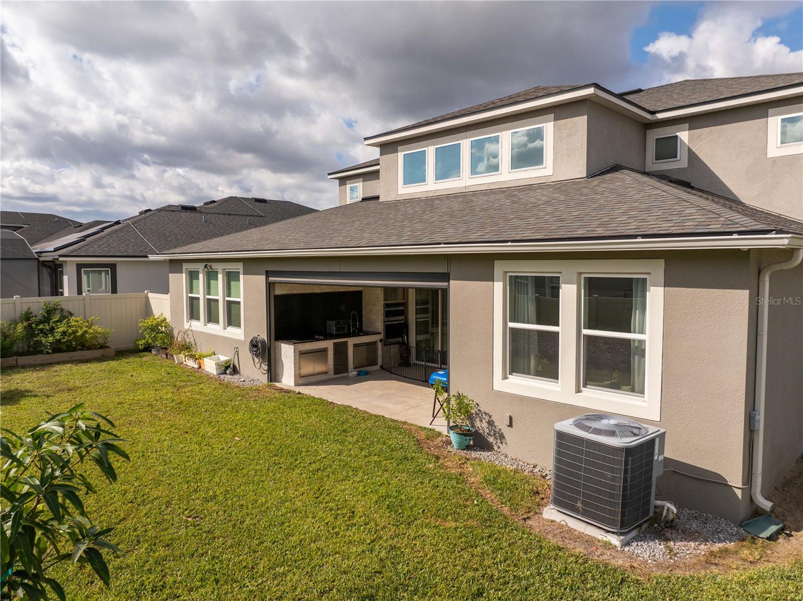 16894 Wingspread Loop Property Photo 7