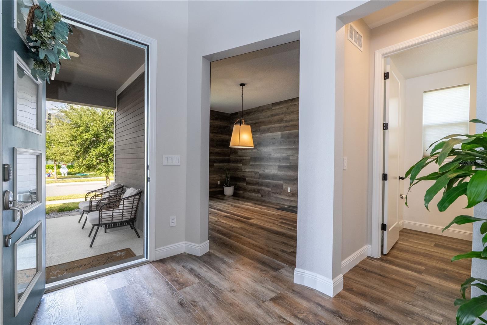 16894 Wingspread Loop Property Photo 10