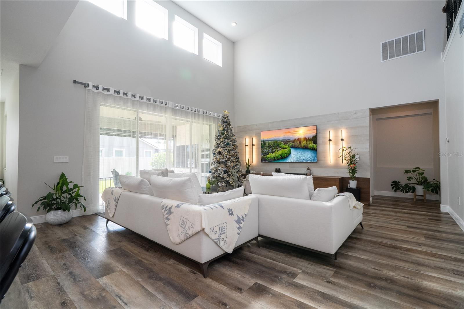 16894 Wingspread Loop Property Photo 22