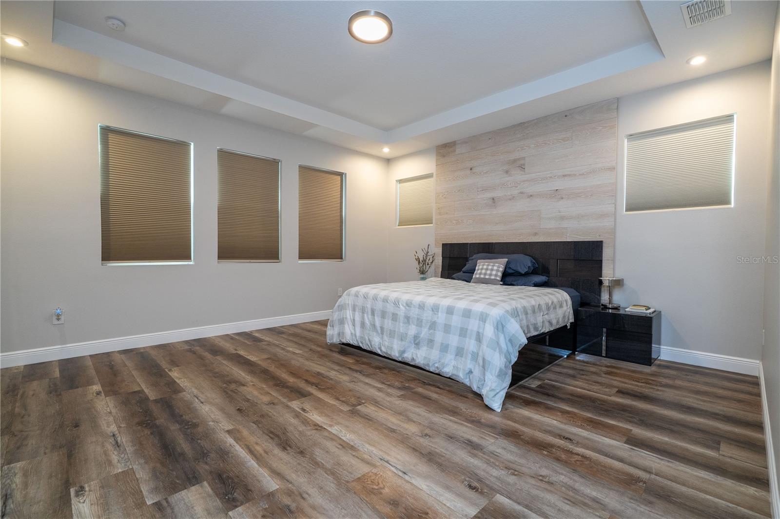 16894 Wingspread Loop Property Photo 32