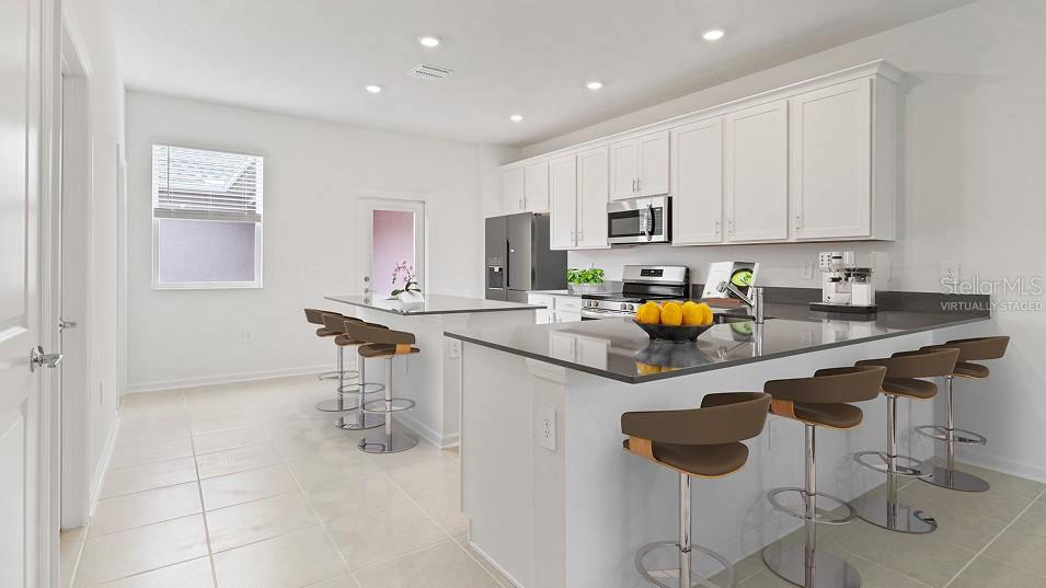 5591 Ronin Dr Property Photo 3