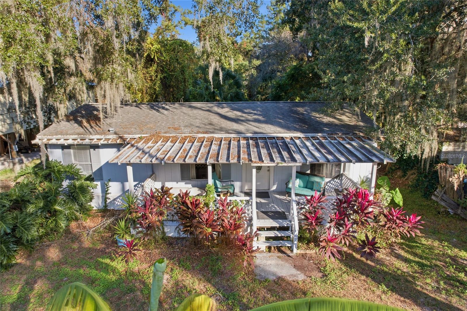 843 Cr 484 Property Photo 1