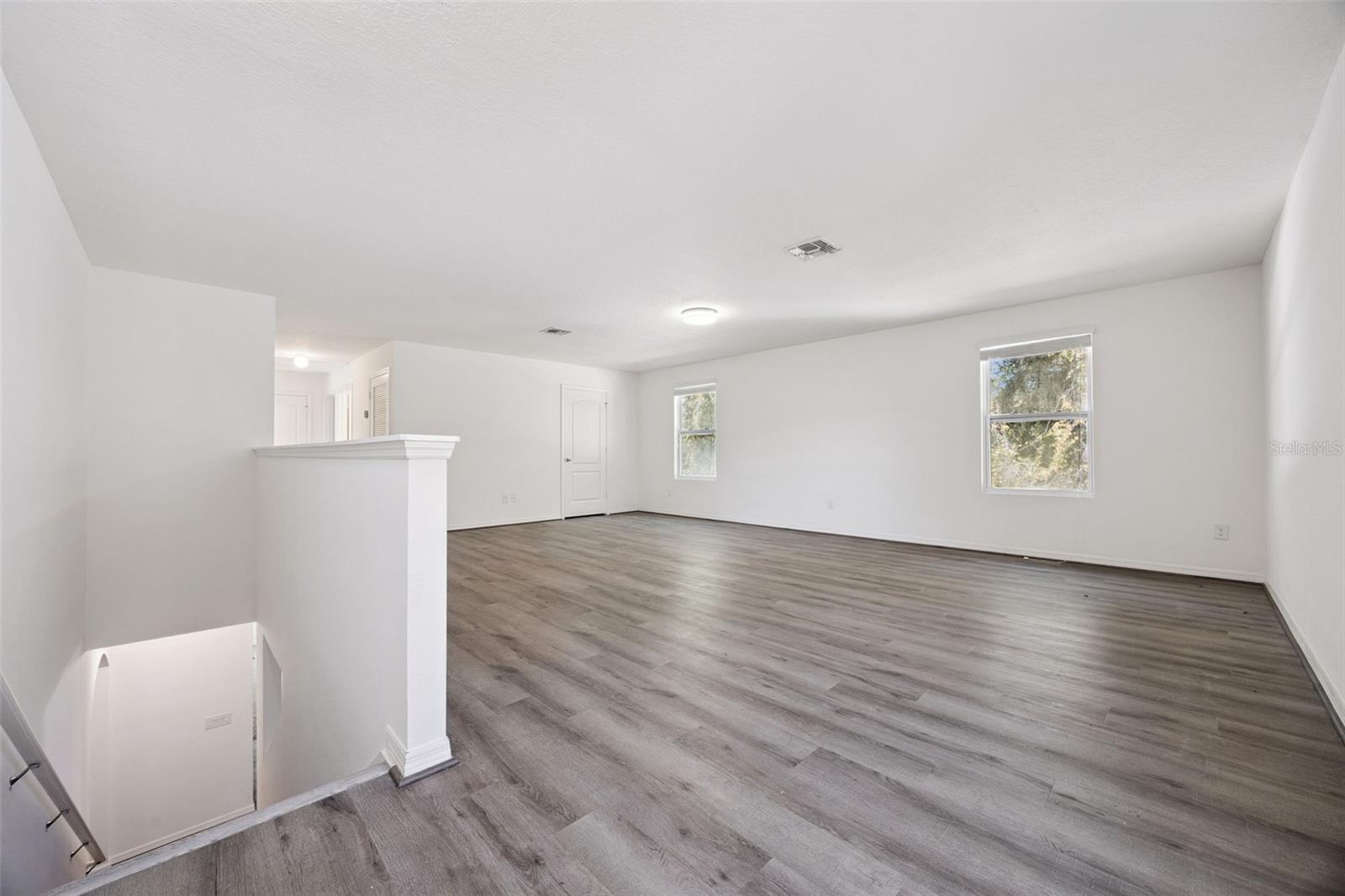 103 Cinnamon Oak Dr Property Photo 10