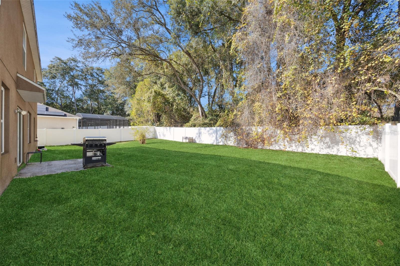 103 Cinnamon Oak Dr Property Photo 25