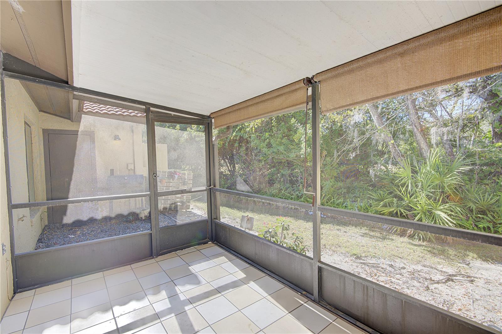 506 Club Dr Property Photo 19
