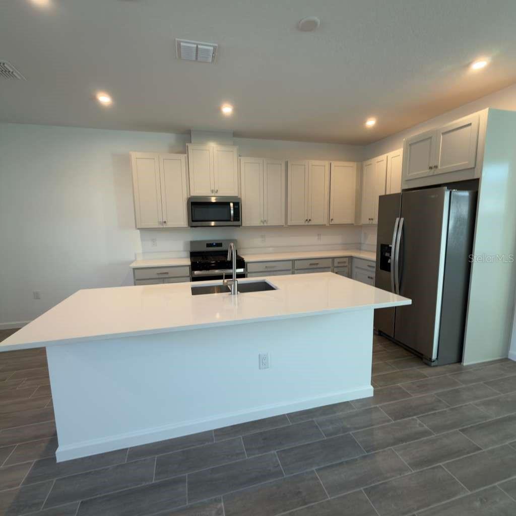2468 Celebration Blvd Property Photo 9
