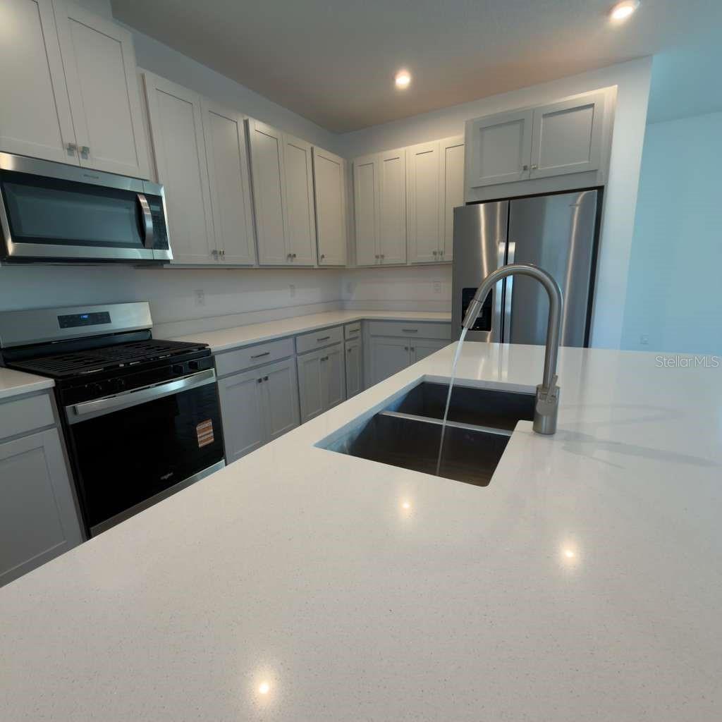 2468 Celebration Blvd Property Photo 11