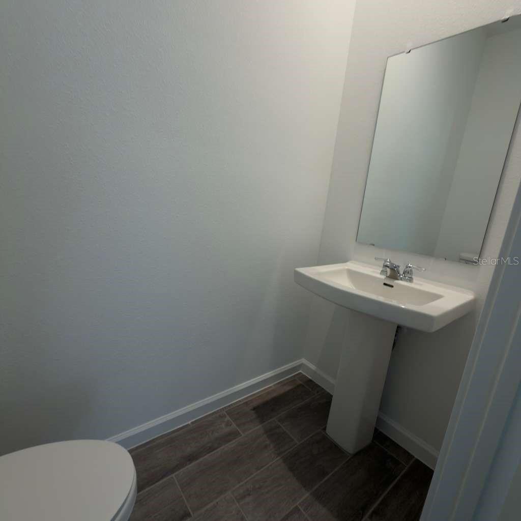 2468 Celebration Blvd Property Photo 12