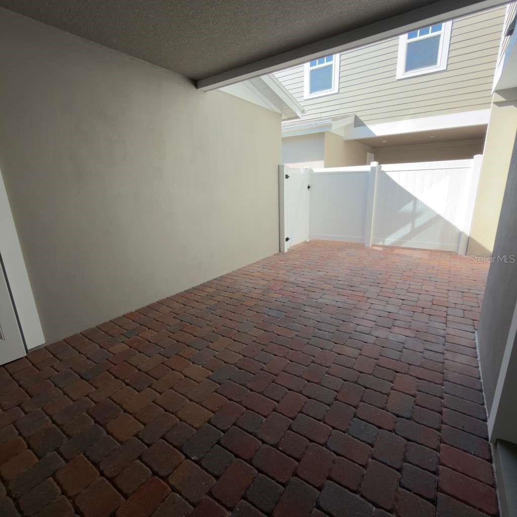 2468 Celebration Blvd Property Photo 27