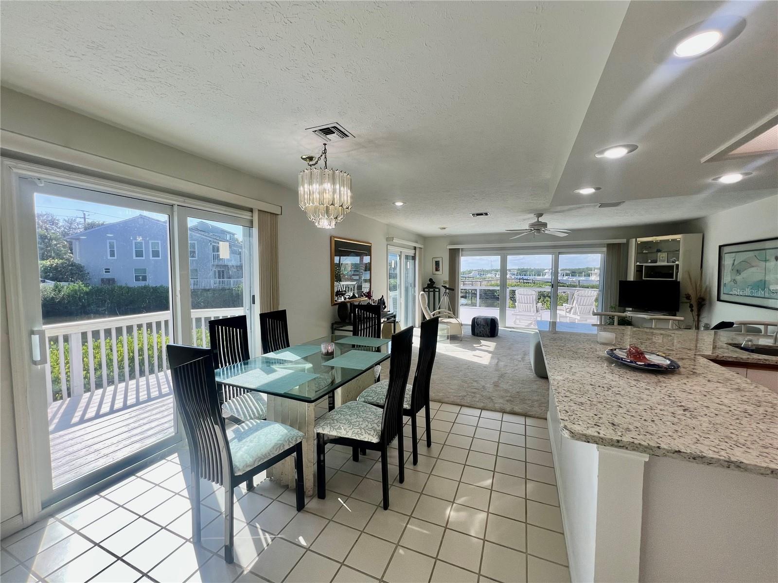 2486 Harbour Cove Dr Property Photo 7