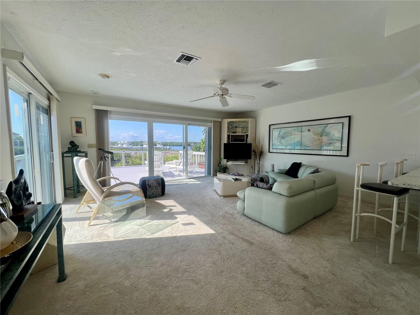 2486 Harbour Cove Dr Property Photo 8