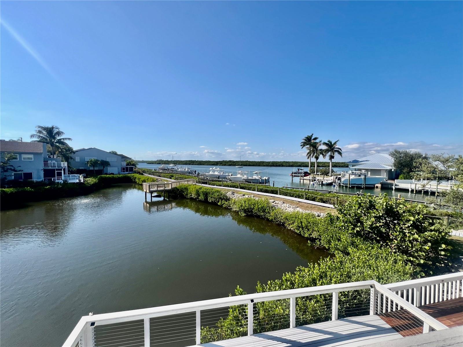2486 Harbour Cove Dr Property Photo 9