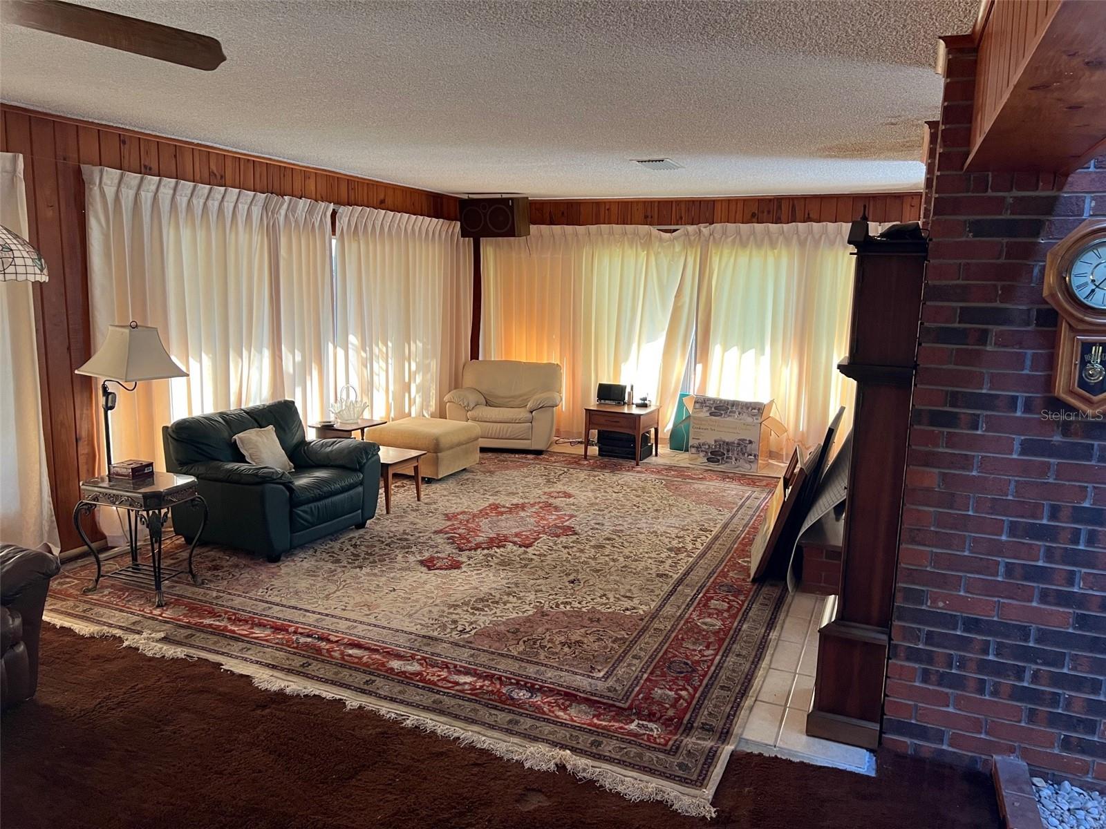 35412 Crescent Dr Property Photo 5