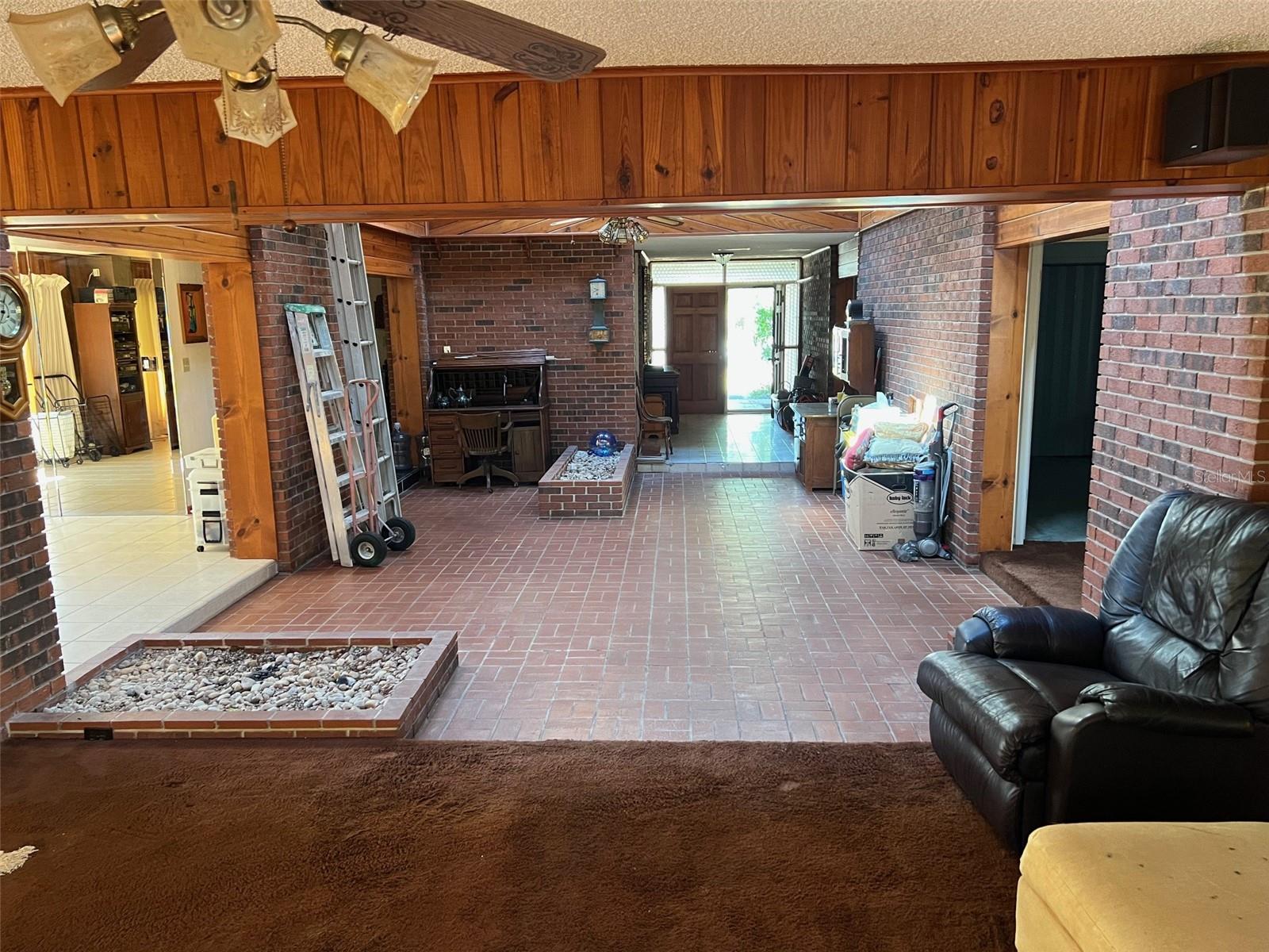 35412 Crescent Dr Property Photo 12