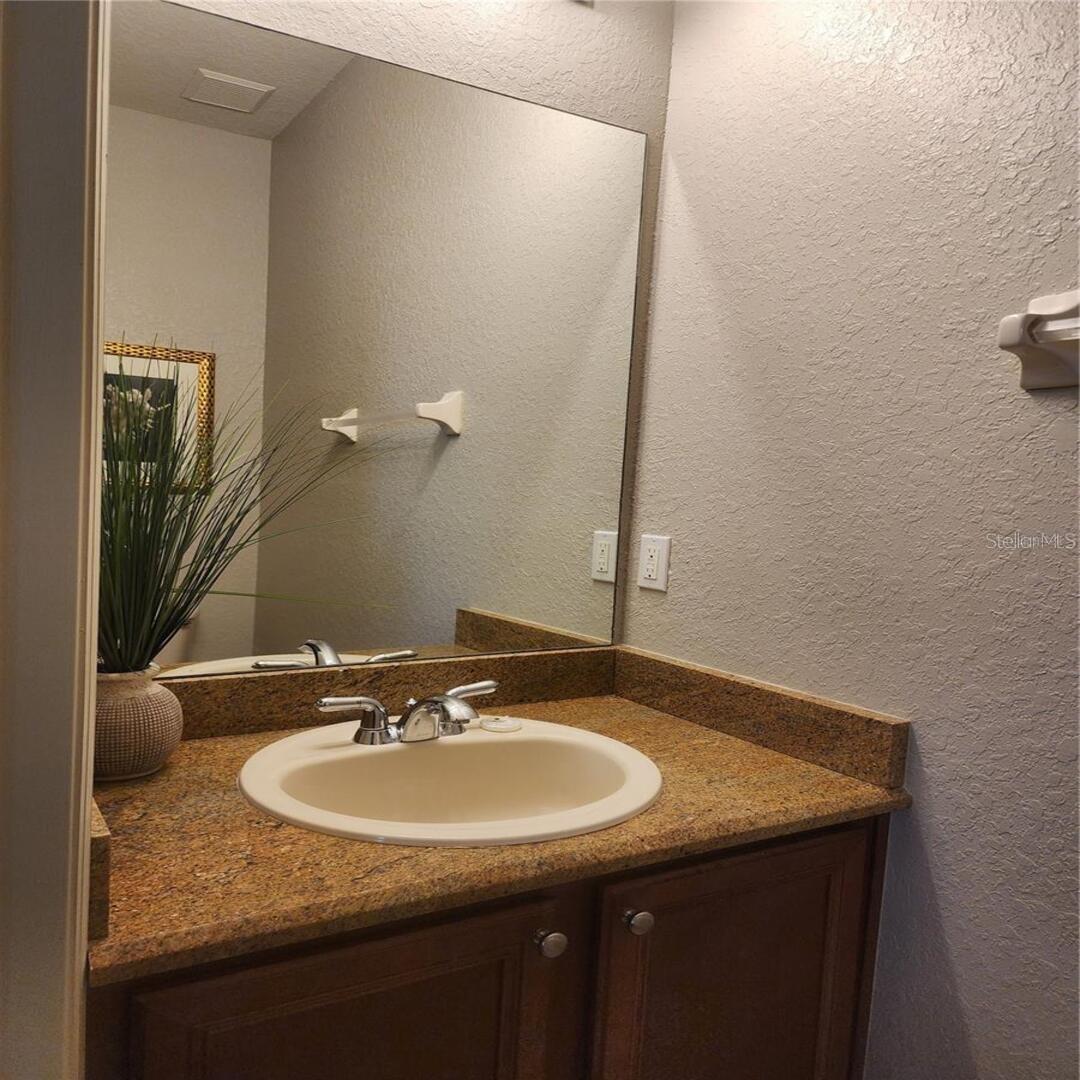 3500 Calabria Ave Property Photo 15