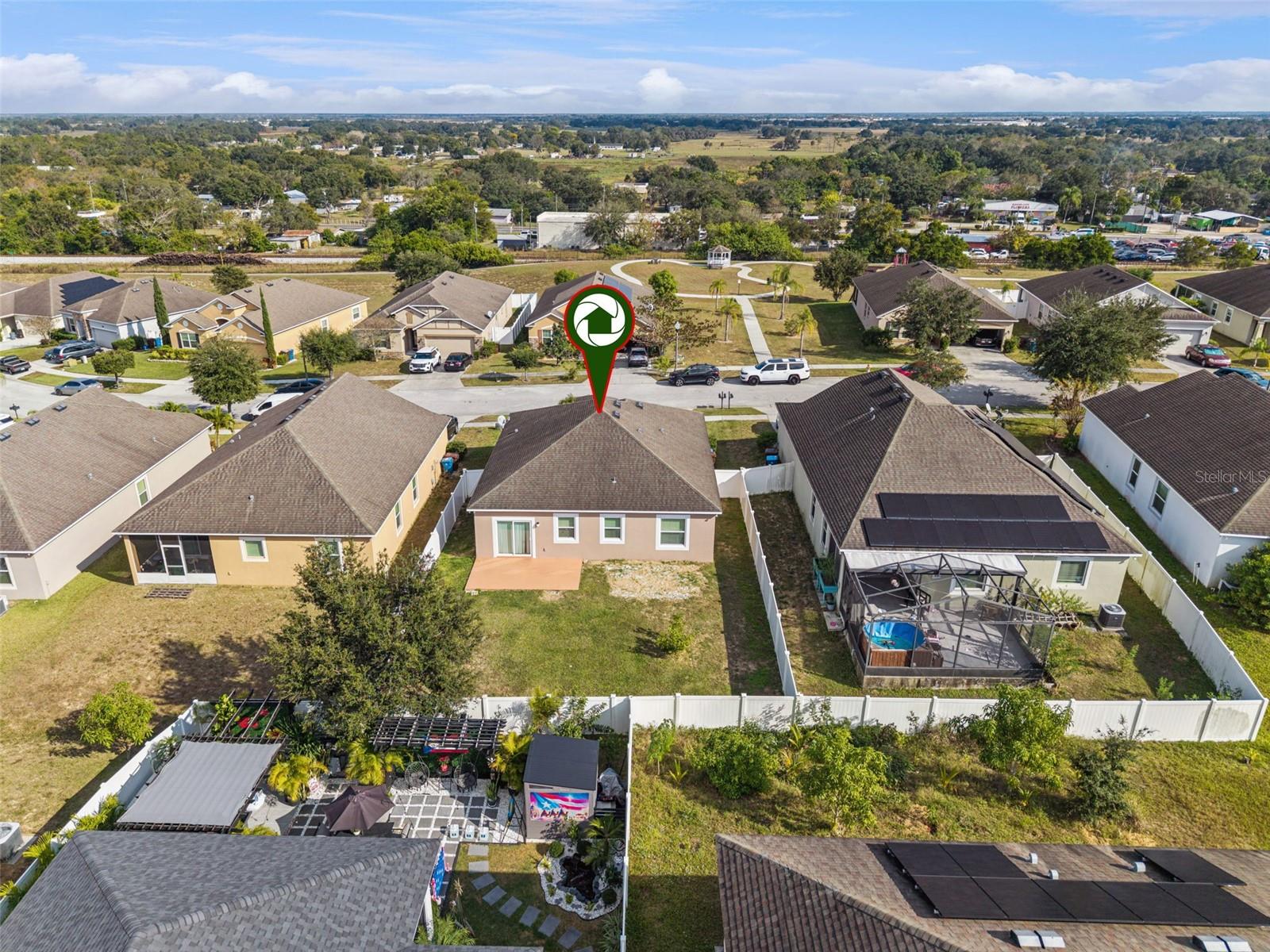 1038 Suffragette Cir Property Photo 39