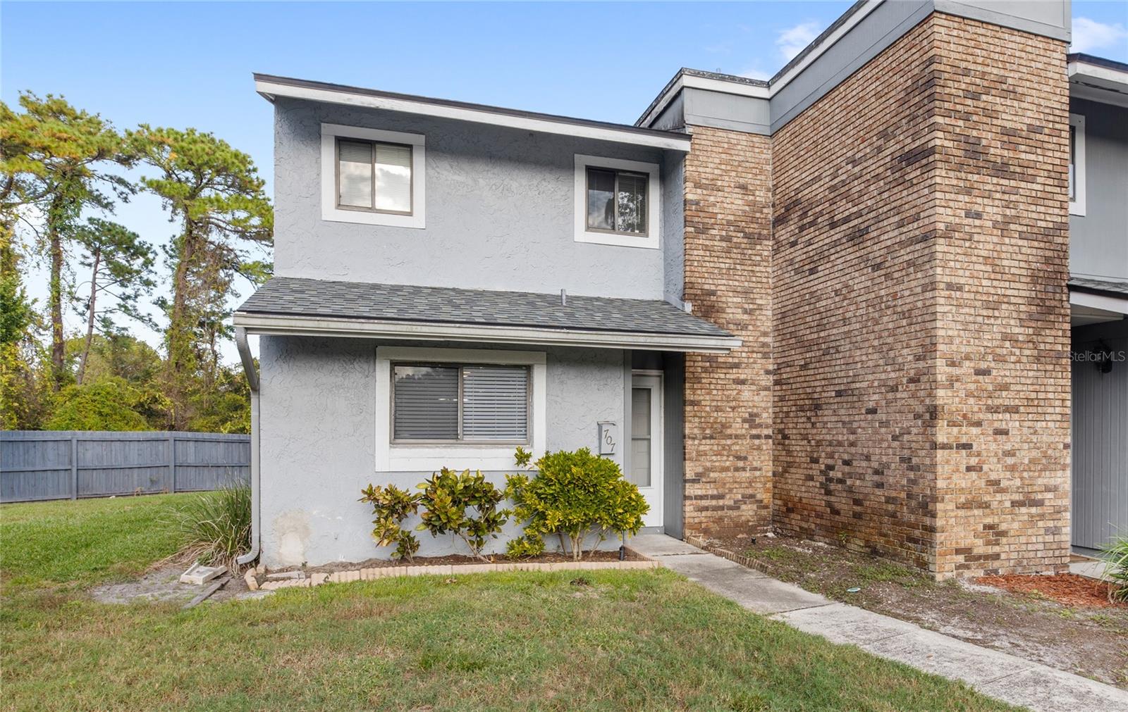 707 SAINT MATTHEW CIR Property Photo 1