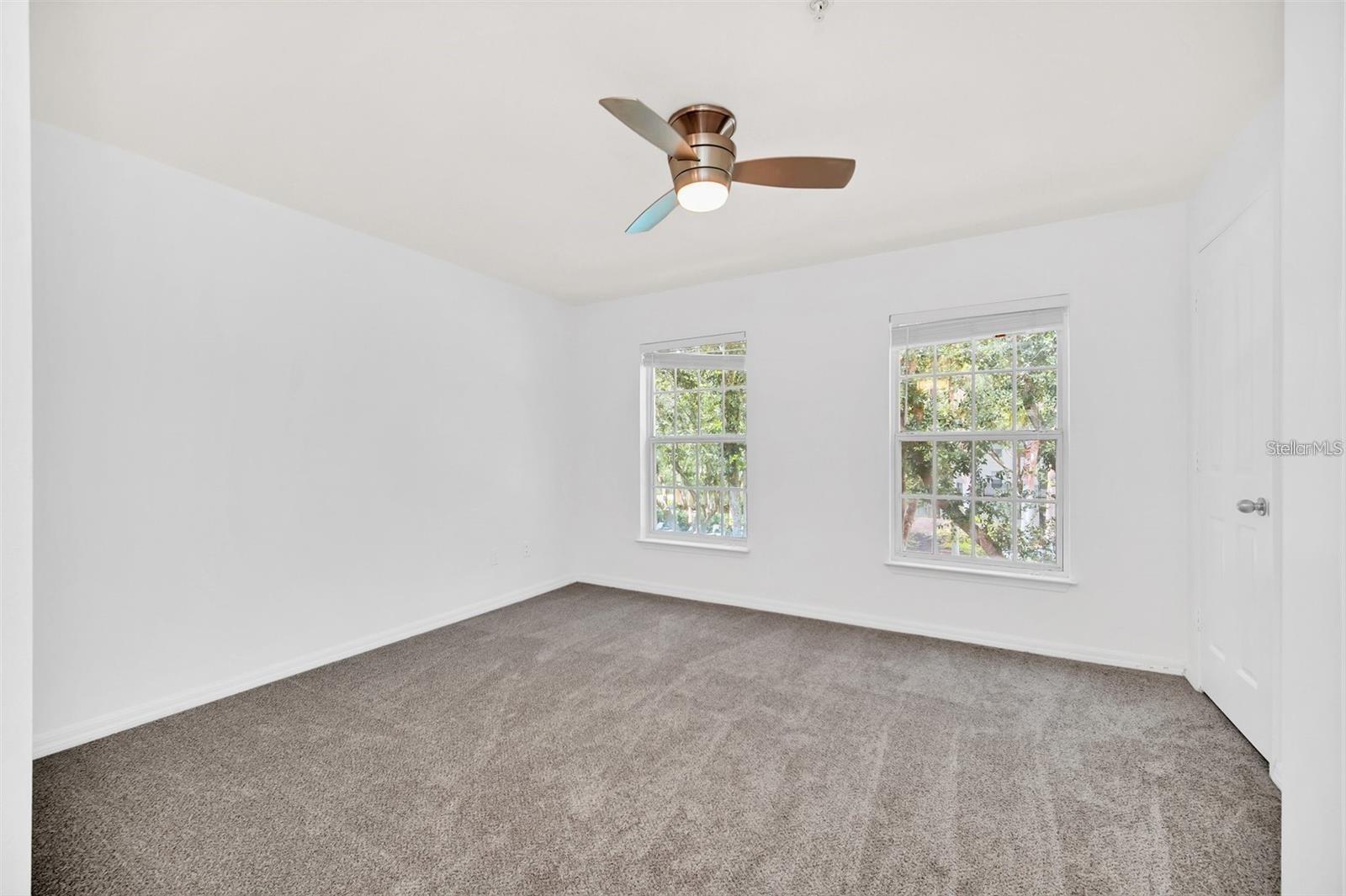 1007 Siena Park Blvd E Property Photo 15