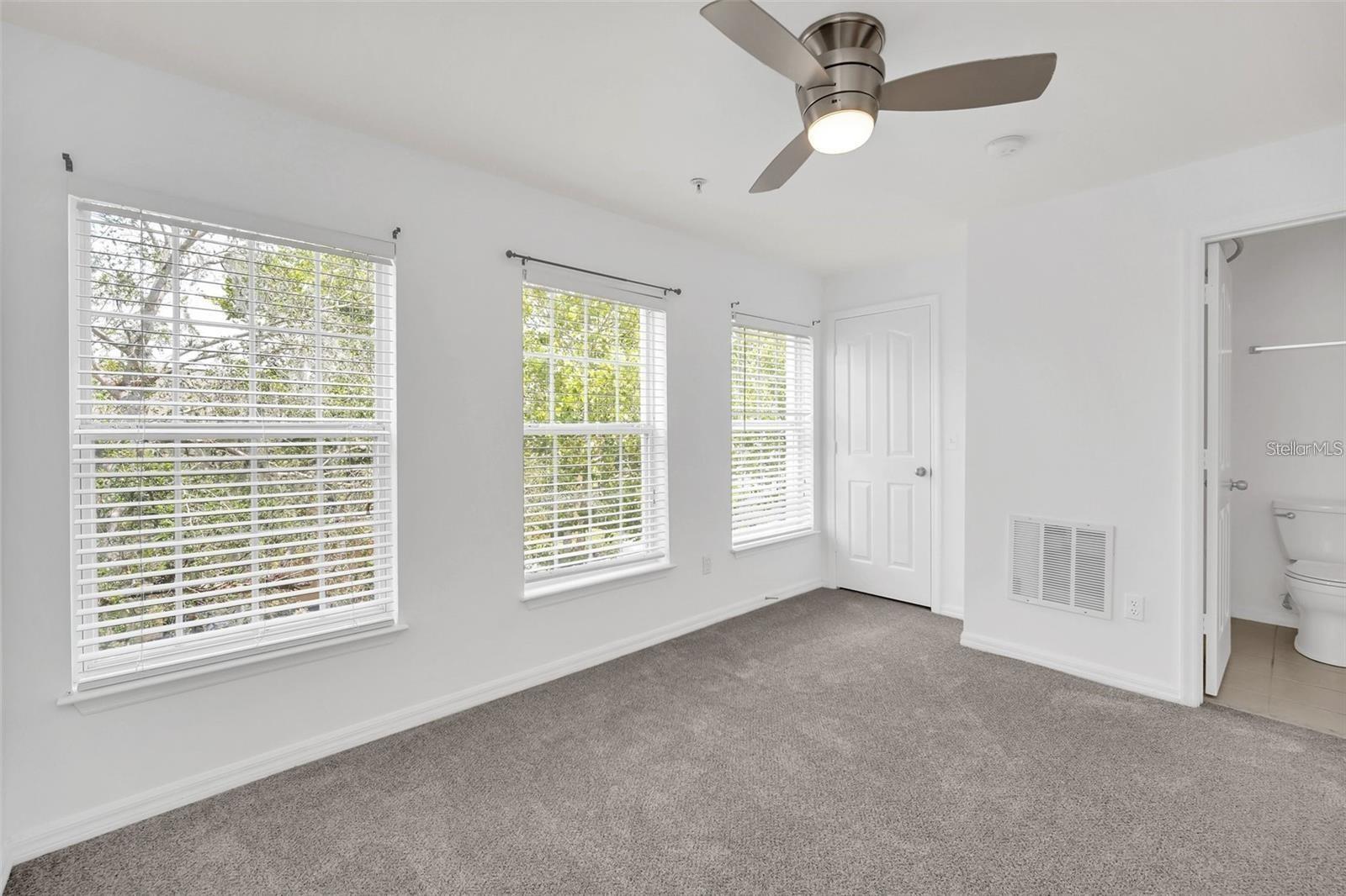 1007 Siena Park Blvd E Property Photo 18