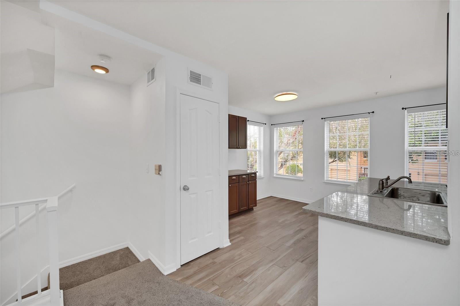 1007 Siena Park Blvd E Property Photo 23