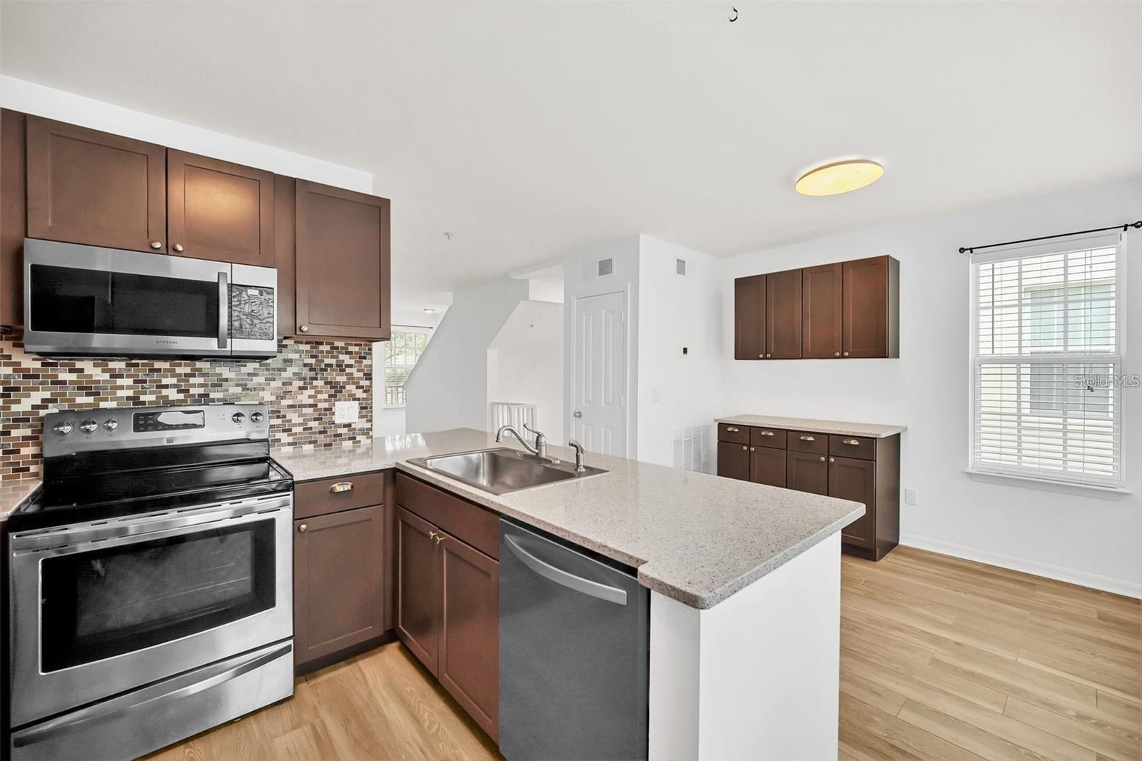 1007 Siena Park Blvd E Property Photo 28