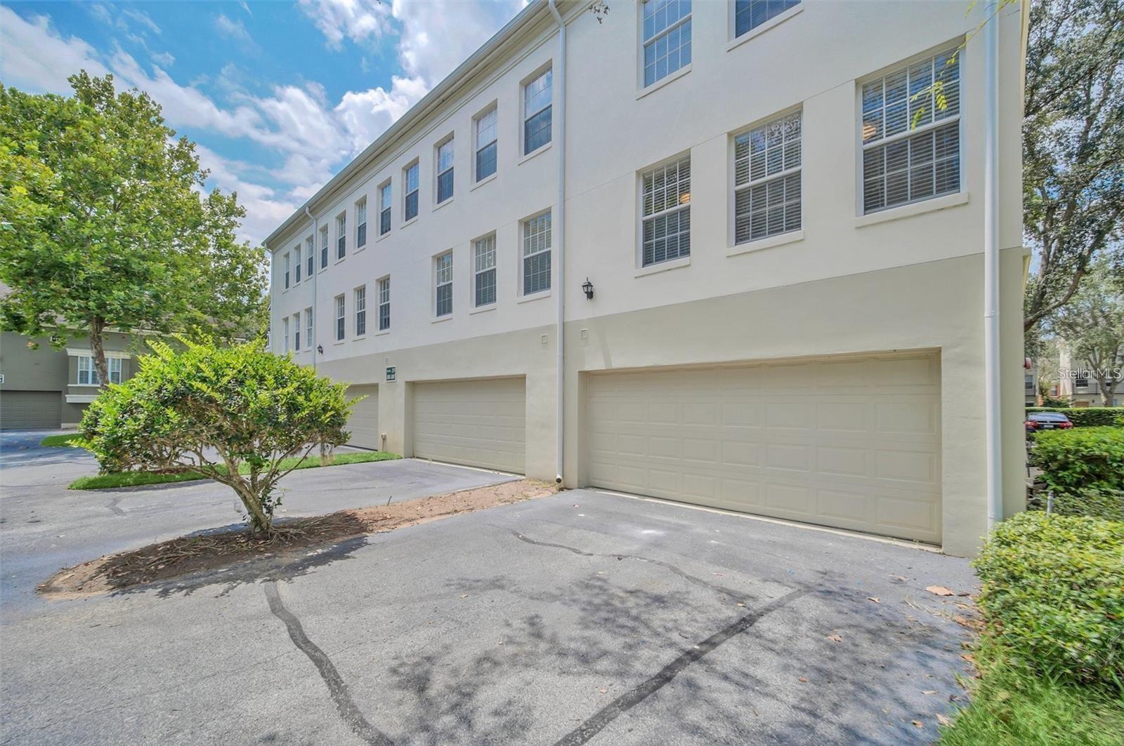 1007 Siena Park Blvd E Property Photo 31
