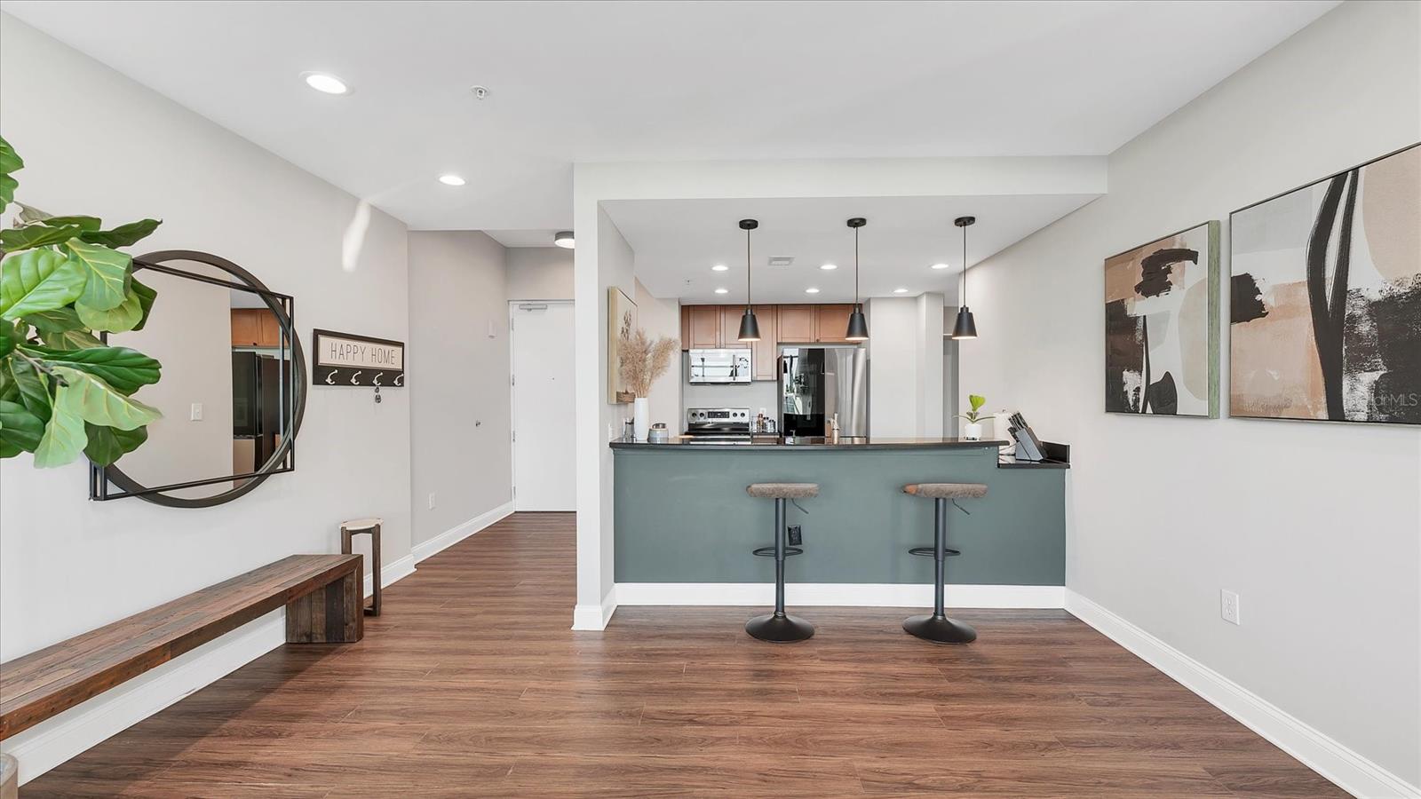 525 E Jackson St #p3 Property Photo 17