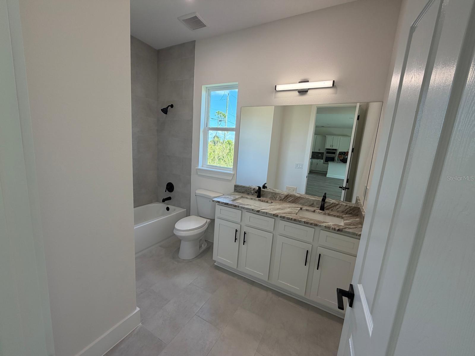 13 Lateen Sail Dr Property Photo 19