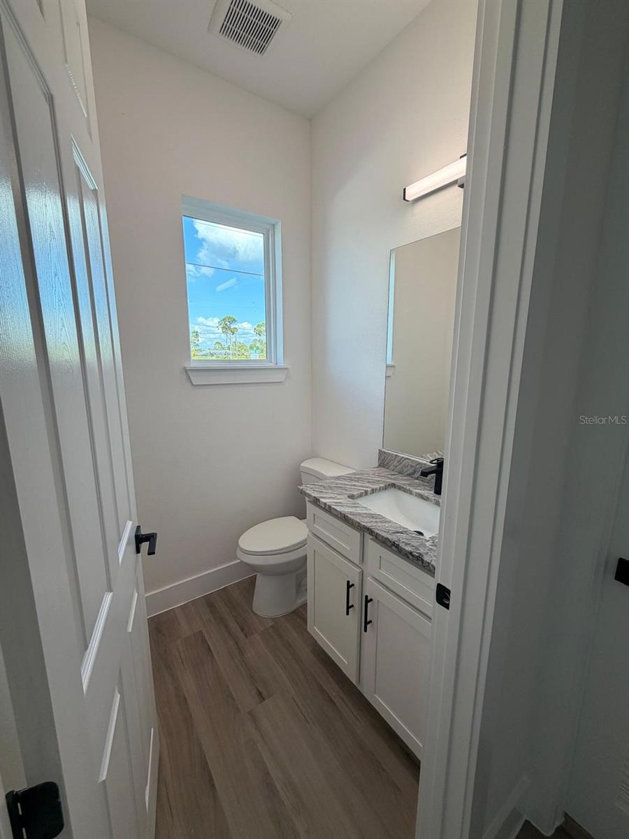 13 Lateen Sail Dr Property Photo 28