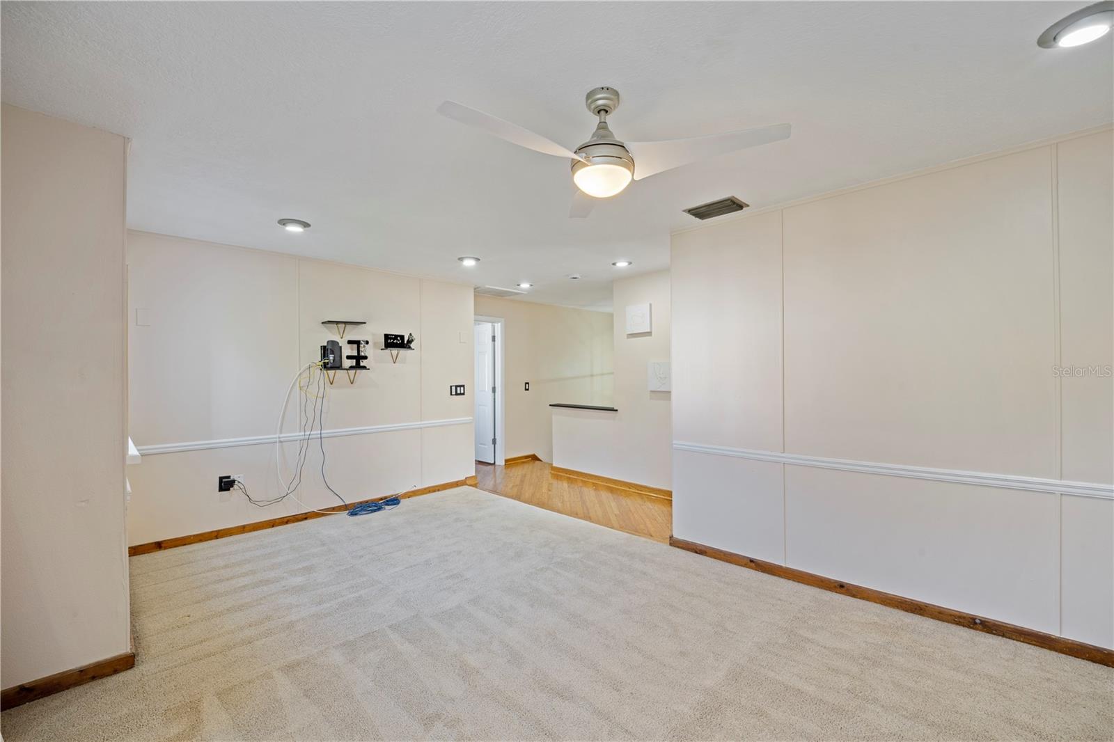 2649 Albion Ave Property Photo 15
