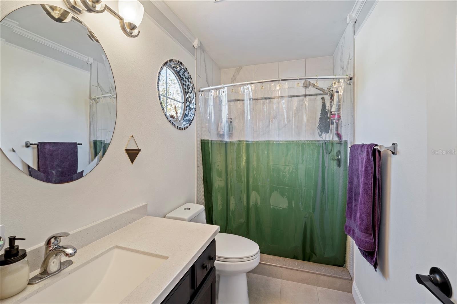 2649 Albion Ave Property Photo 16