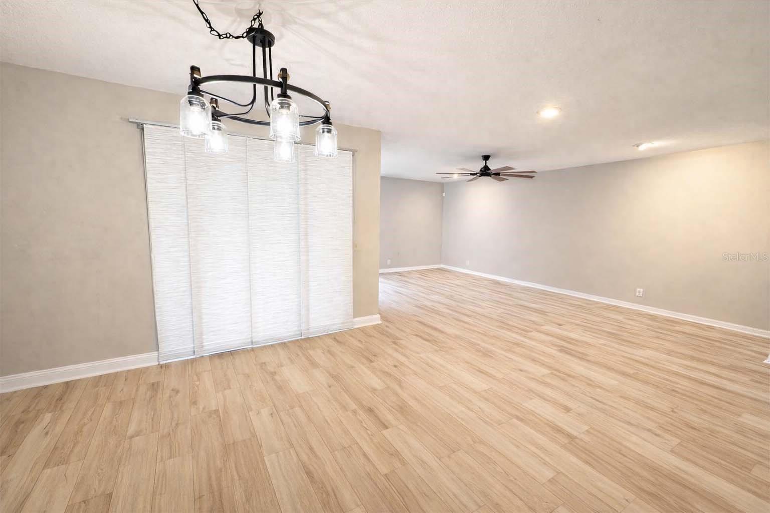 626 Red Oak Cir #110 Property Photo 11