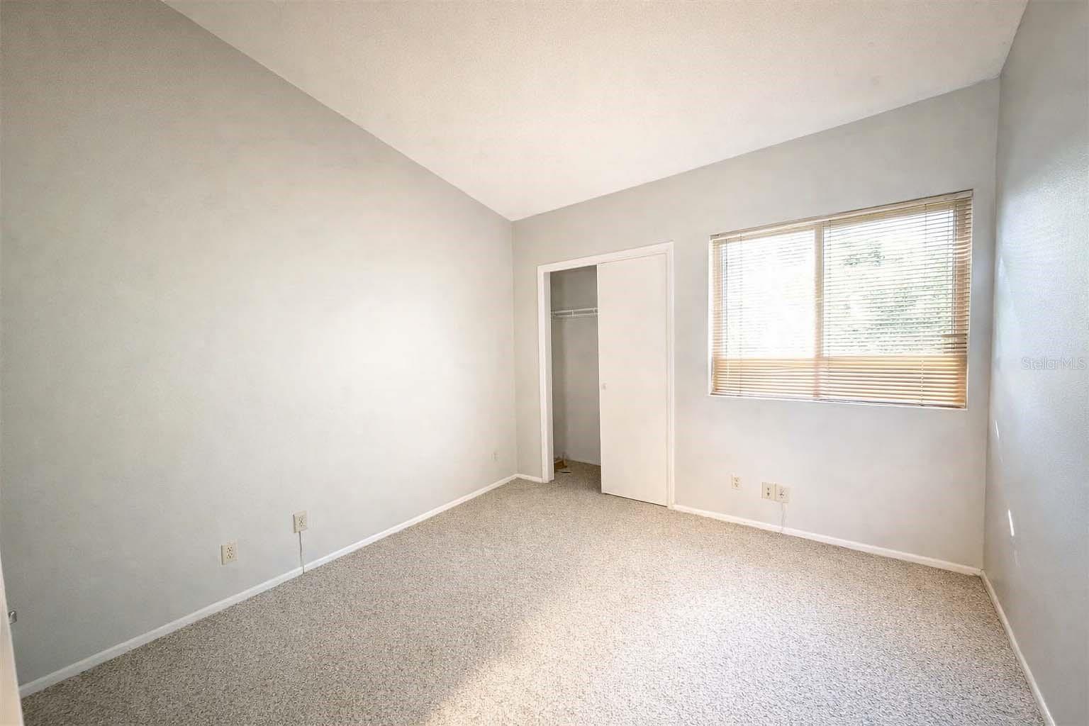 626 Red Oak Cir #110 Property Photo 16