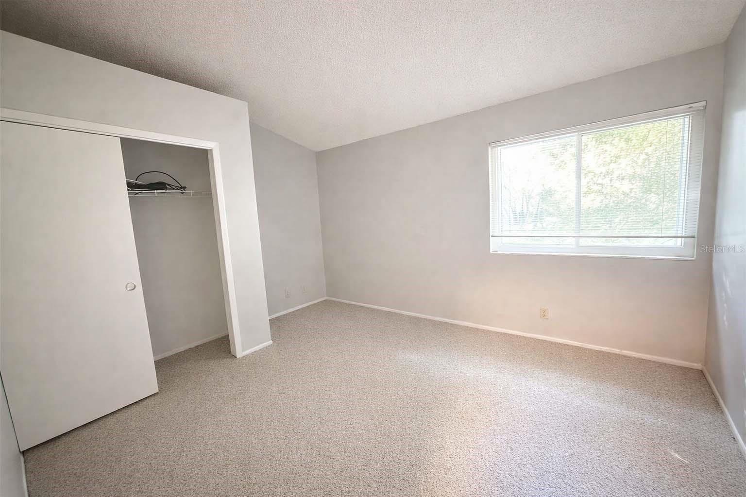 626 Red Oak Cir #110 Property Photo 17