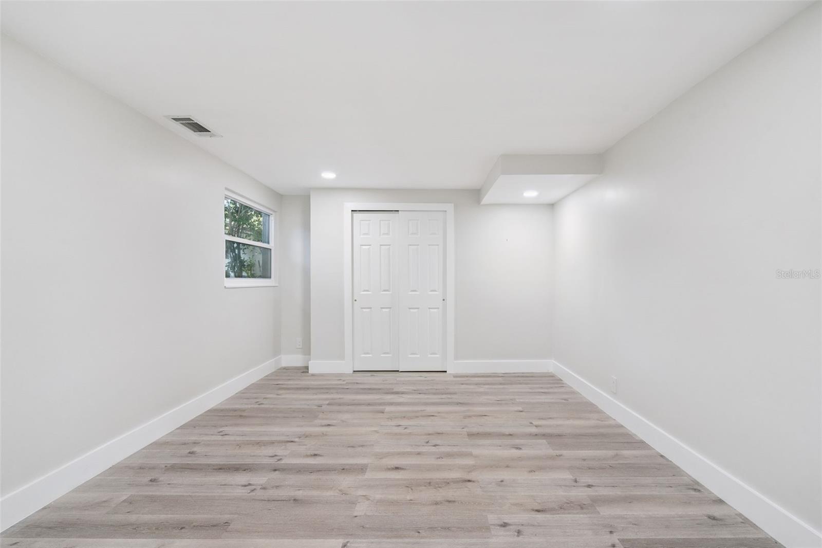 5526 Parkdale Dr Property Photo 40