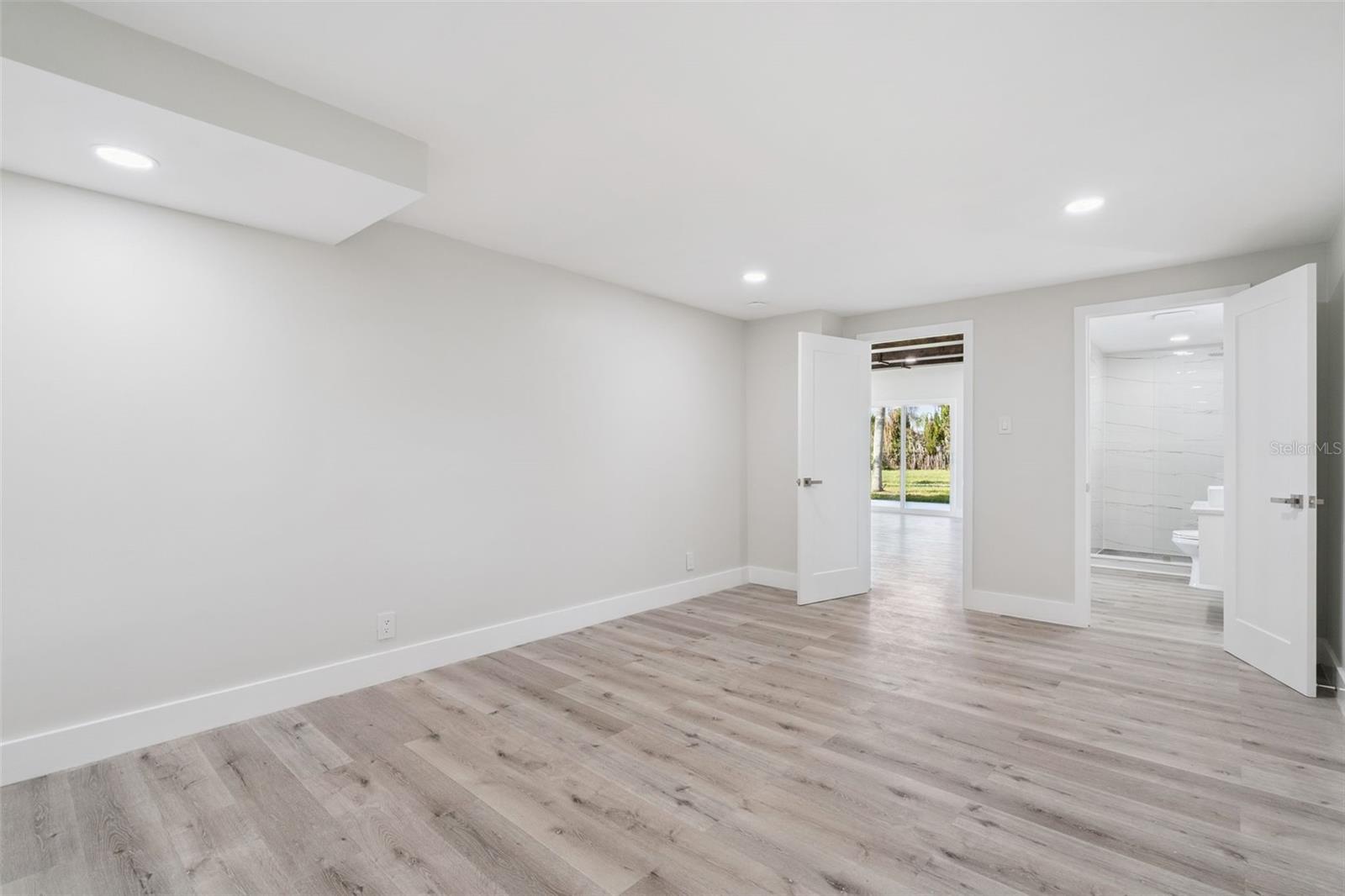 5526 Parkdale Dr Property Photo 41