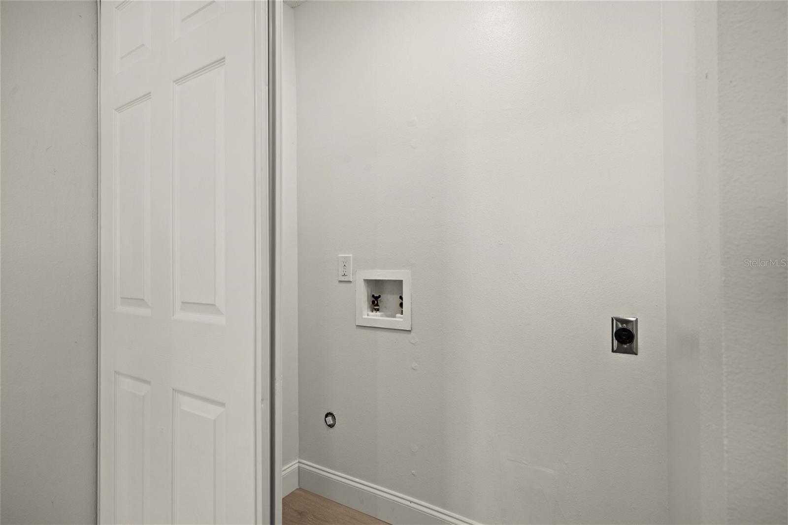 3150 S Pines Dr #84 Property Photo 10