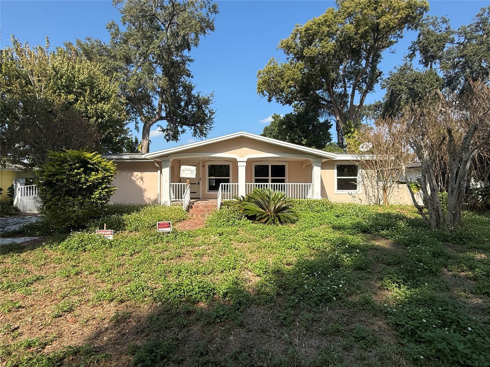 1015 S Palm Ave Property Photo 1