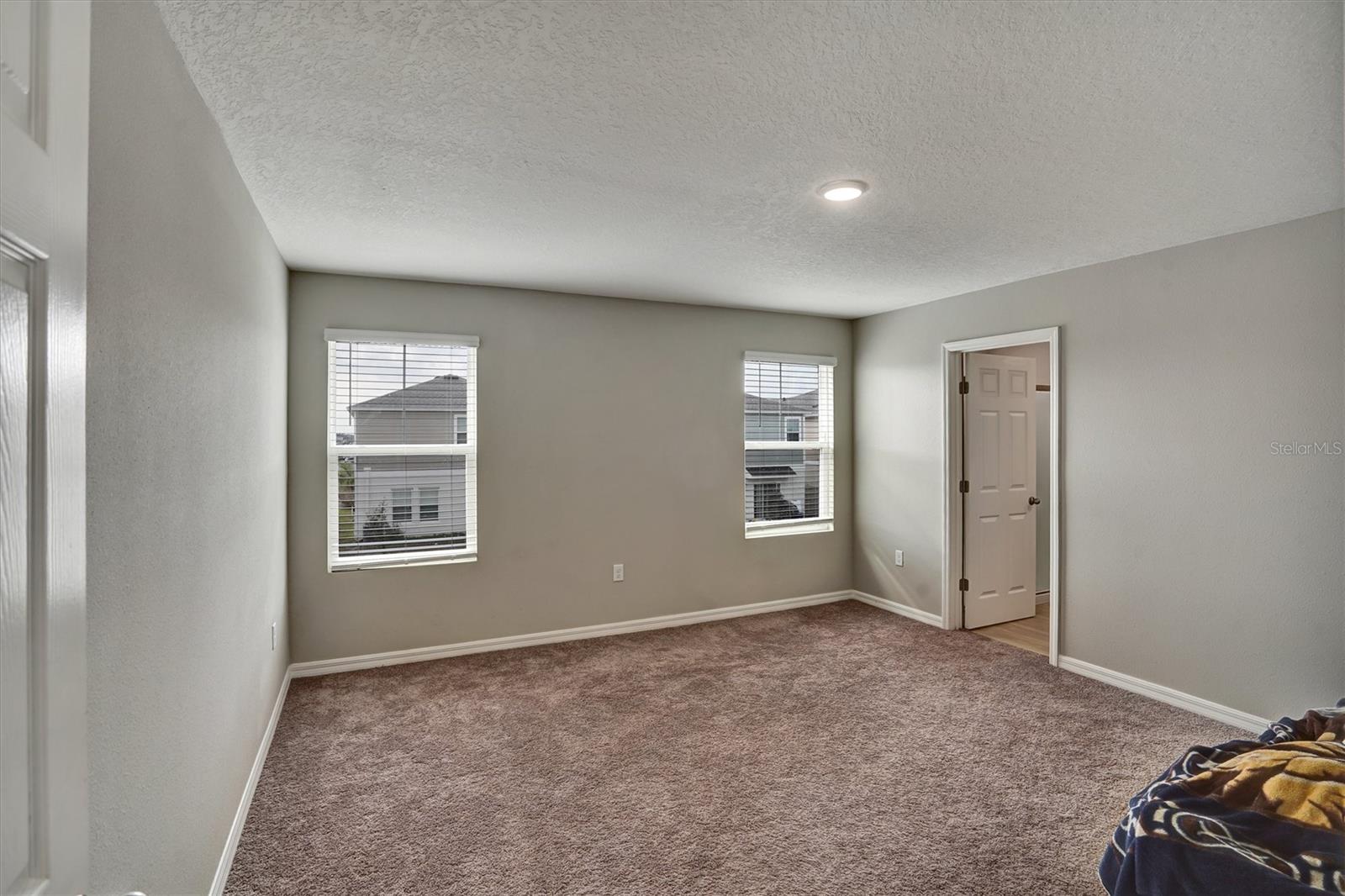 4903 Mainsail St Property Photo 2